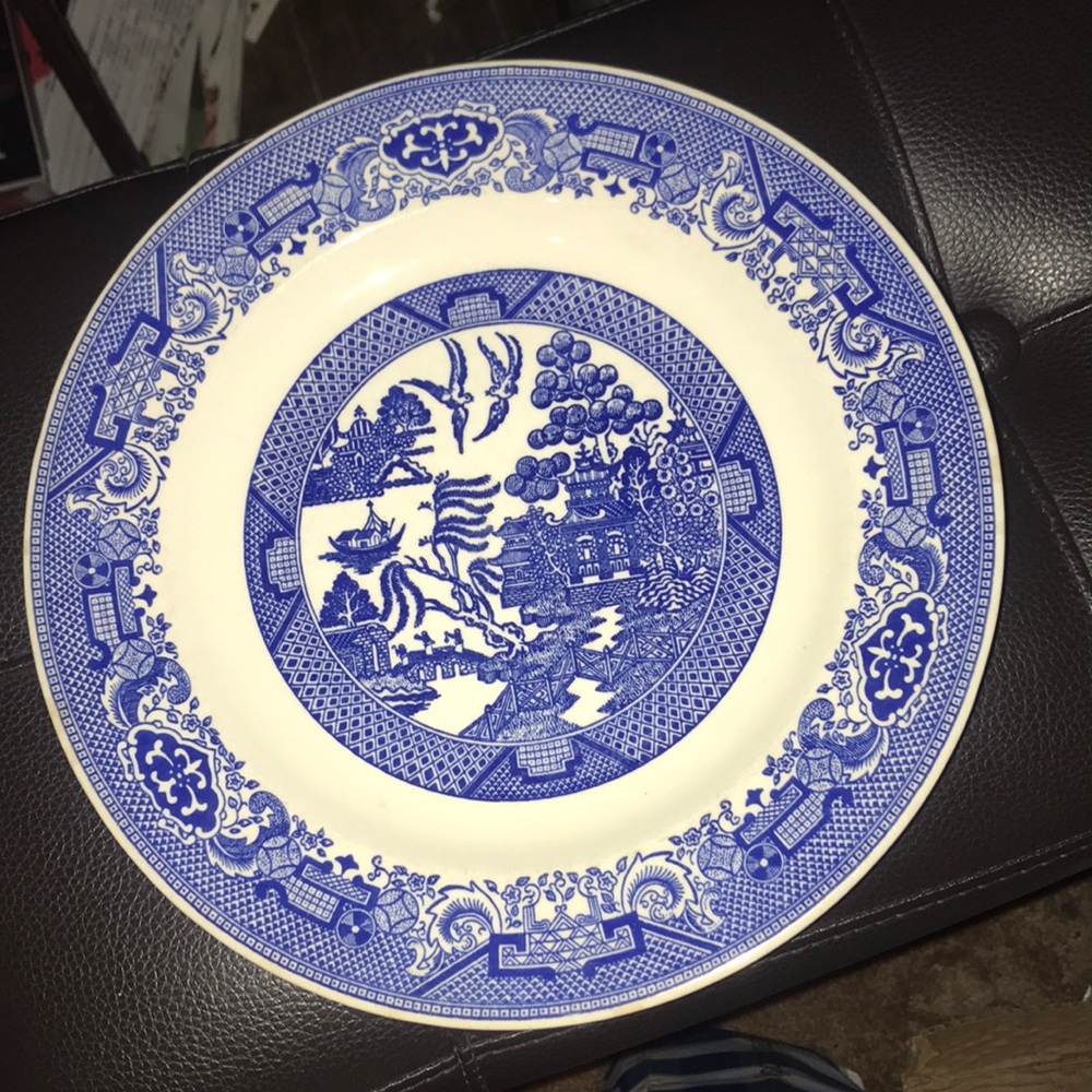 Willow wear royal blue china 10 inch dinner plates